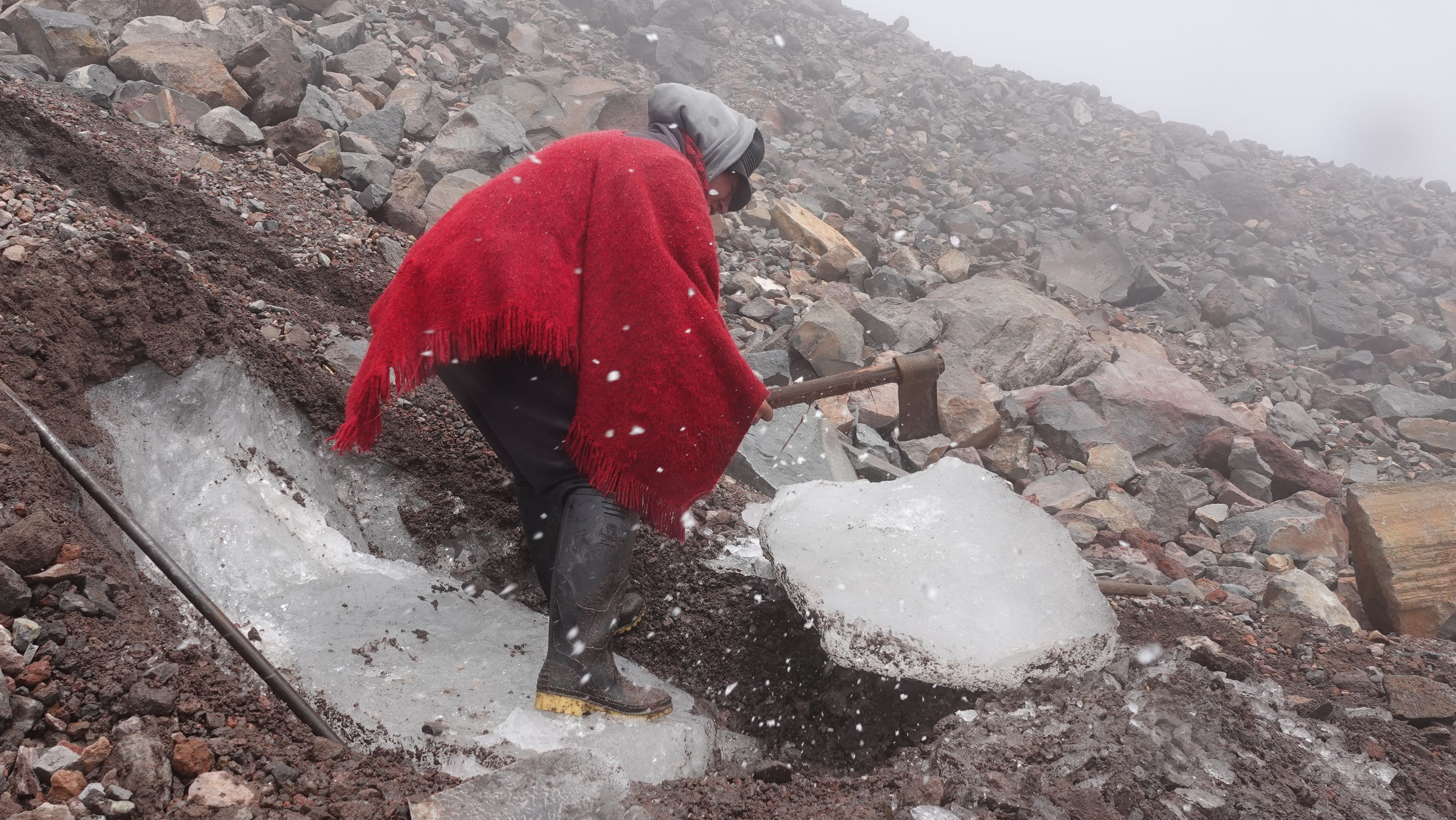 Avec Juan, le dernier mineur de glace du Chimborazo !