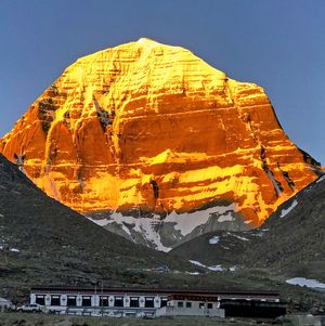 CHINE - TIBET - Lhassa, la kora du Kailash, le royaume de Gugé